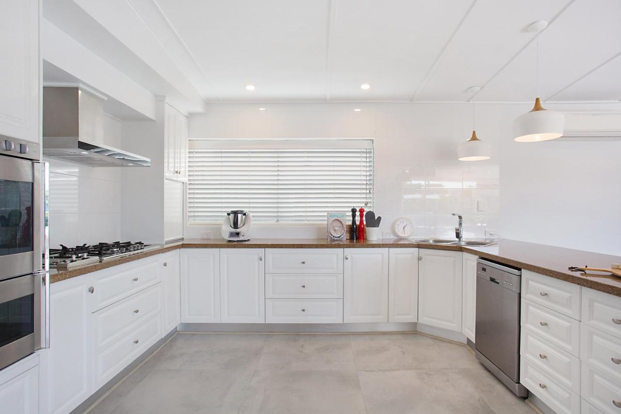 Incredible Value - Perfect For Large Families Villa Gold Coast Exterior photo